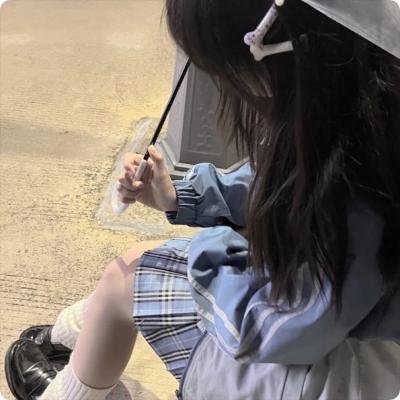 女独臂刀封面